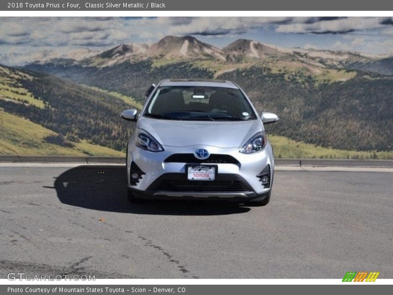 Classic Silver Metallic / Black 2018 Toyota Prius c Four