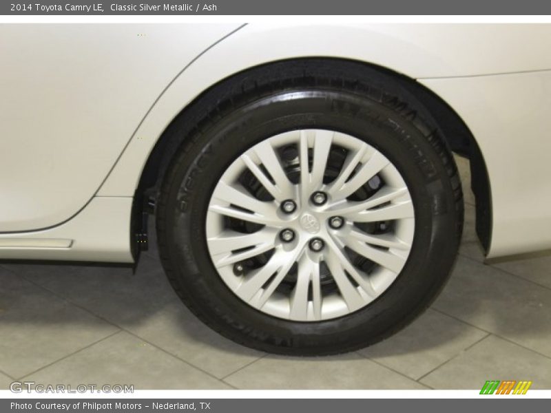 Classic Silver Metallic / Ash 2014 Toyota Camry LE