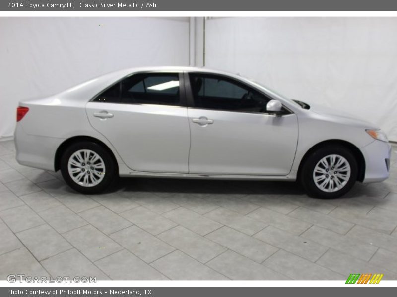Classic Silver Metallic / Ash 2014 Toyota Camry LE