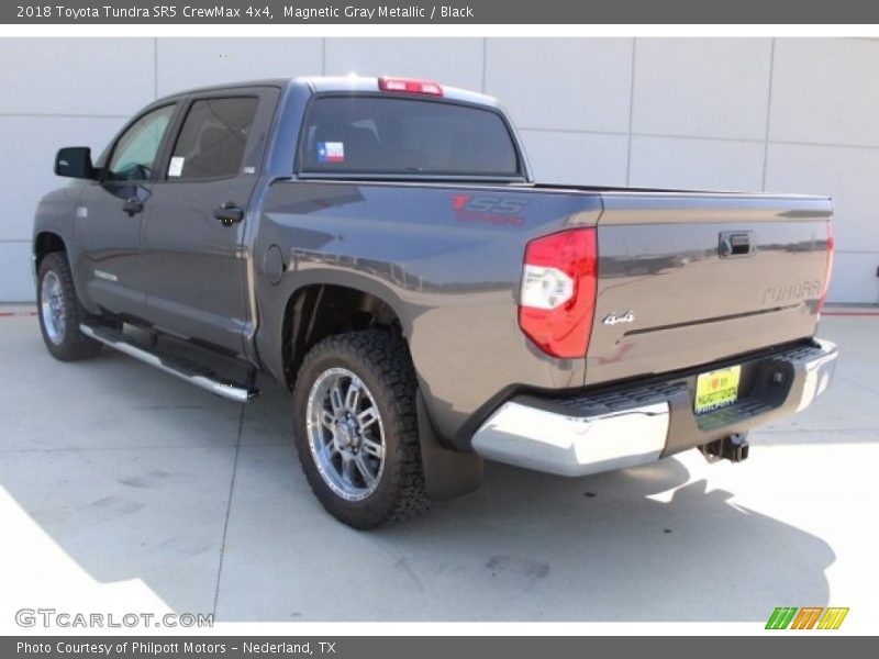 Magnetic Gray Metallic / Black 2018 Toyota Tundra SR5 CrewMax 4x4