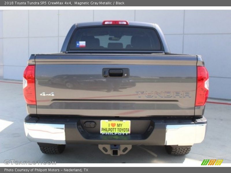 Magnetic Gray Metallic / Black 2018 Toyota Tundra SR5 CrewMax 4x4
