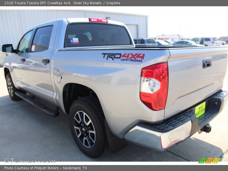 Silver Sky Metallic / Graphite 2018 Toyota Tundra SR5 CrewMax 4x4