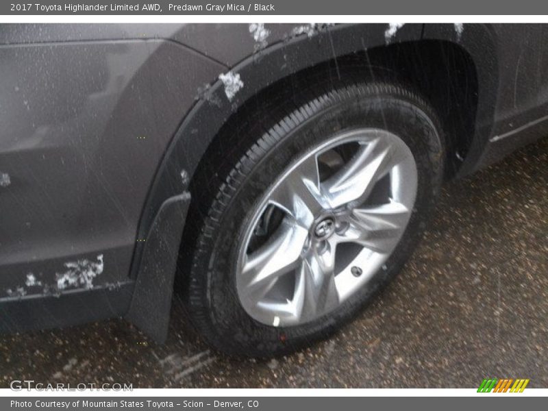 Predawn Gray Mica / Black 2017 Toyota Highlander Limited AWD