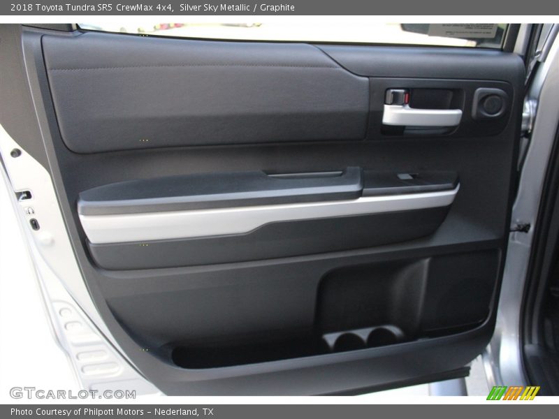 Silver Sky Metallic / Graphite 2018 Toyota Tundra SR5 CrewMax 4x4