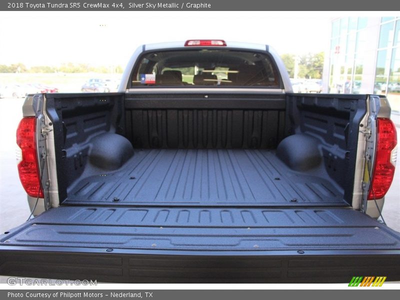 Silver Sky Metallic / Graphite 2018 Toyota Tundra SR5 CrewMax 4x4