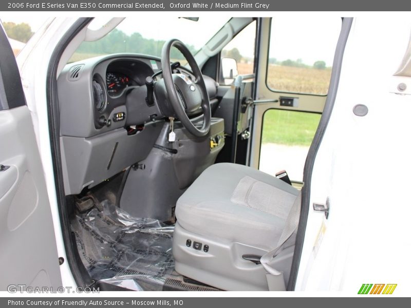 Oxford White / Medium Flint Grey 2006 Ford E Series Van E350 Commercial Extended
