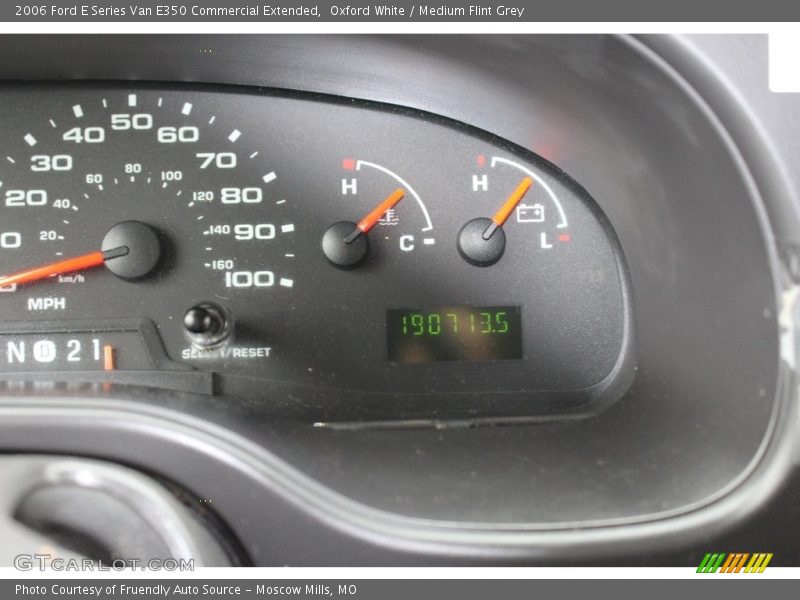 Oxford White / Medium Flint Grey 2006 Ford E Series Van E350 Commercial Extended