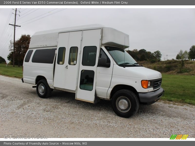 Oxford White / Medium Flint Grey 2006 Ford E Series Van E350 Commercial Extended