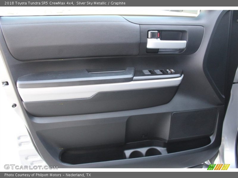 Silver Sky Metallic / Graphite 2018 Toyota Tundra SR5 CrewMax 4x4