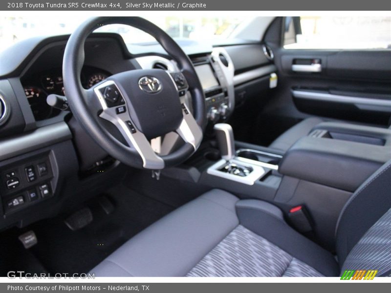 Silver Sky Metallic / Graphite 2018 Toyota Tundra SR5 CrewMax 4x4