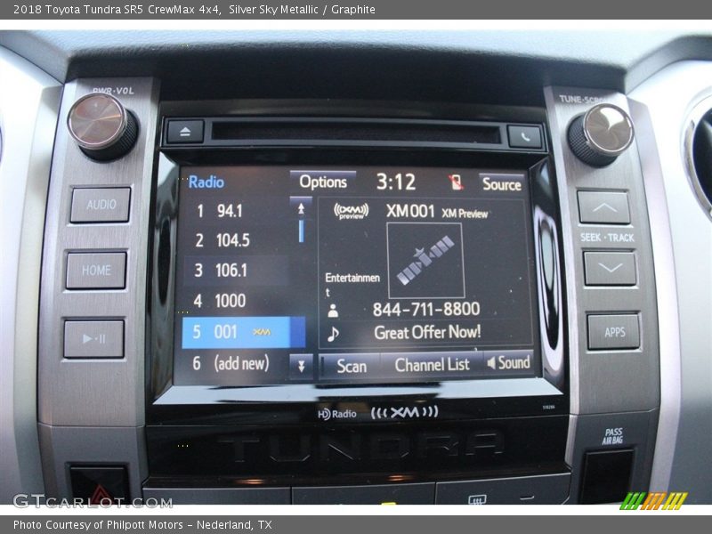 Silver Sky Metallic / Graphite 2018 Toyota Tundra SR5 CrewMax 4x4