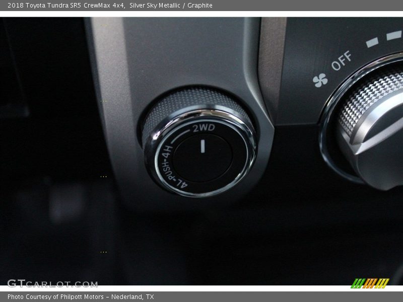 Silver Sky Metallic / Graphite 2018 Toyota Tundra SR5 CrewMax 4x4