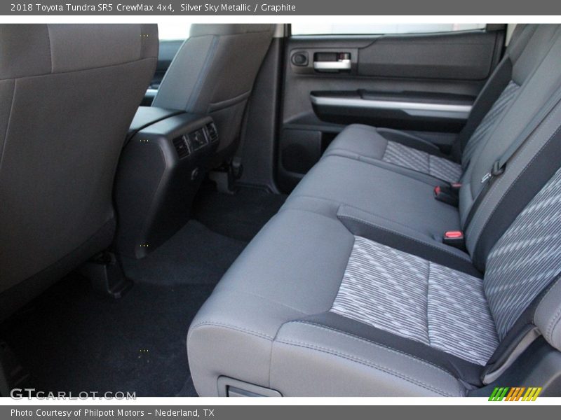 Silver Sky Metallic / Graphite 2018 Toyota Tundra SR5 CrewMax 4x4