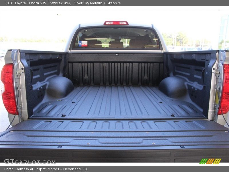 Silver Sky Metallic / Graphite 2018 Toyota Tundra SR5 CrewMax 4x4