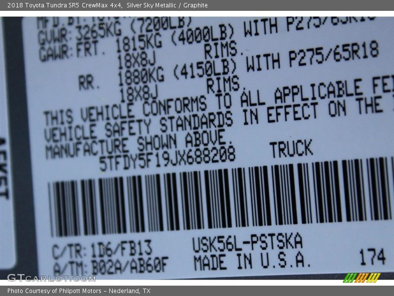 Silver Sky Metallic / Graphite 2018 Toyota Tundra SR5 CrewMax 4x4