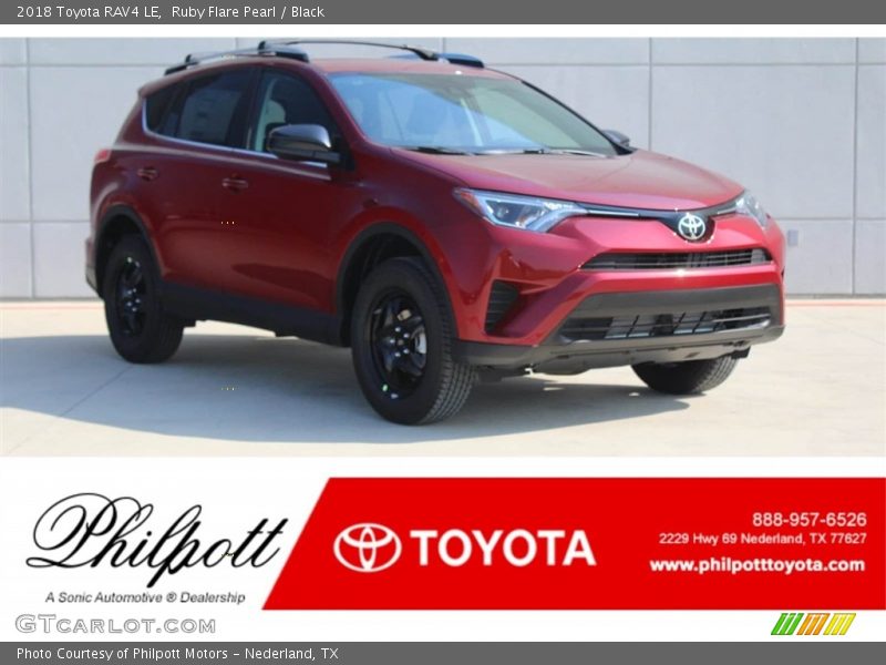 Ruby Flare Pearl / Black 2018 Toyota RAV4 LE