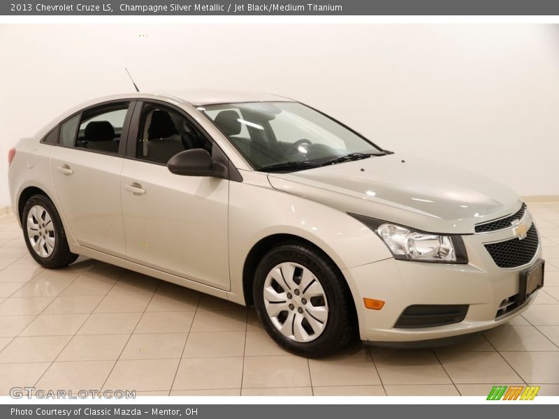 Champagne Silver Metallic / Jet Black/Medium Titanium 2013 Chevrolet Cruze LS