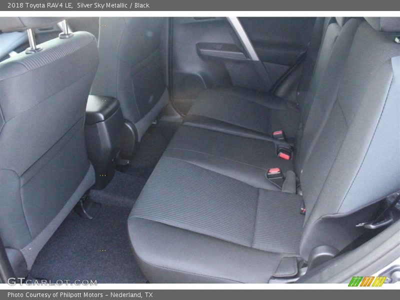 Silver Sky Metallic / Black 2018 Toyota RAV4 LE