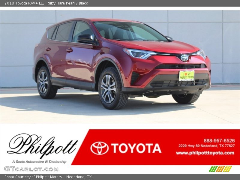 Ruby Flare Pearl / Black 2018 Toyota RAV4 LE