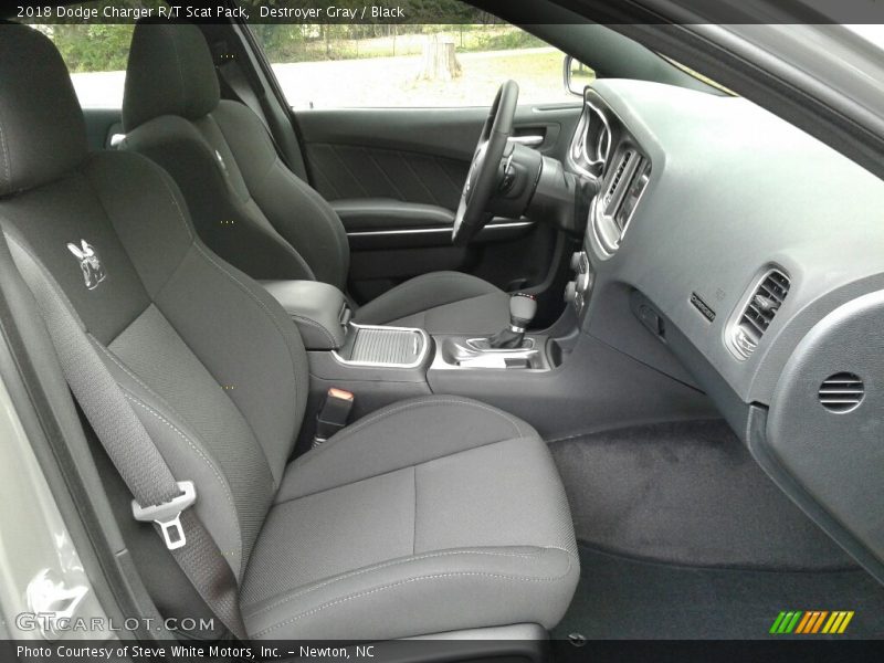 Destroyer Gray / Black 2018 Dodge Charger R/T Scat Pack
