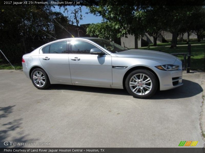 Rhodium Silver / Jet 2017 Jaguar XE 25t Premium