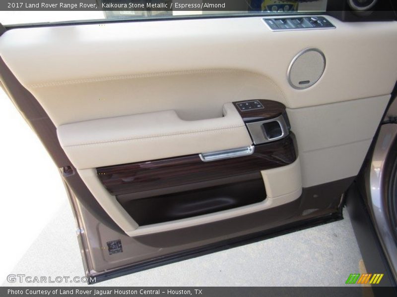 Kaikoura Stone Metallic / Espresso/Almond 2017 Land Rover Range Rover