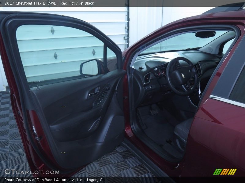 Red Hot / Jet Black 2017 Chevrolet Trax LT AWD