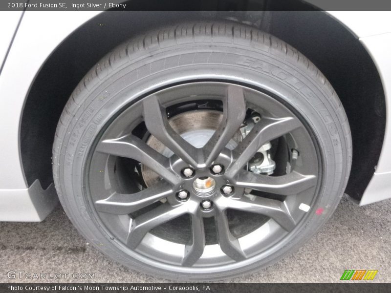Ingot Silver / Ebony 2018 Ford Fusion SE