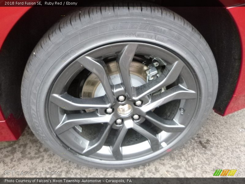 Ruby Red / Ebony 2018 Ford Fusion SE