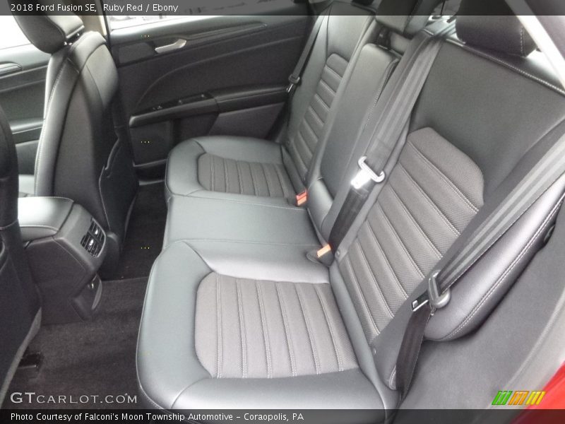 Ruby Red / Ebony 2018 Ford Fusion SE