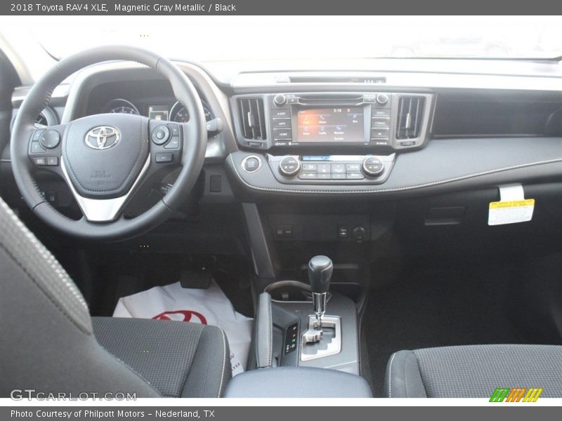 Magnetic Gray Metallic / Black 2018 Toyota RAV4 XLE