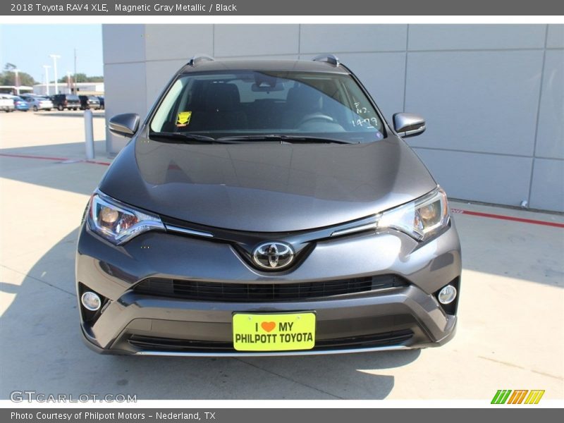 Magnetic Gray Metallic / Black 2018 Toyota RAV4 XLE