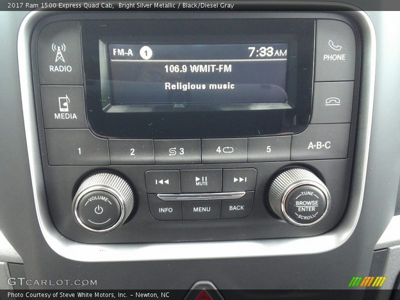 Bright Silver Metallic / Black/Diesel Gray 2017 Ram 1500 Express Quad Cab