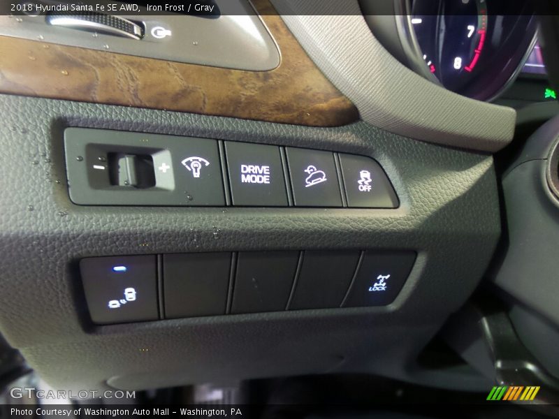 Iron Frost / Gray 2018 Hyundai Santa Fe SE AWD