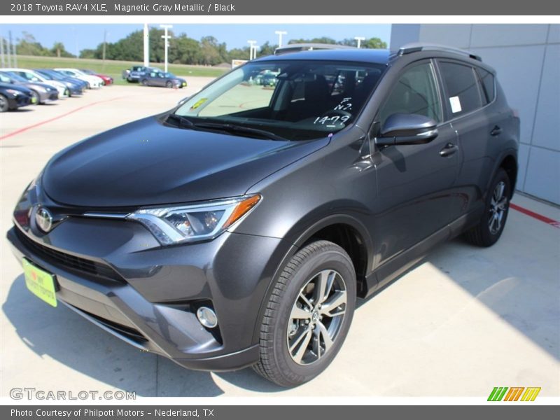 Magnetic Gray Metallic / Black 2018 Toyota RAV4 XLE