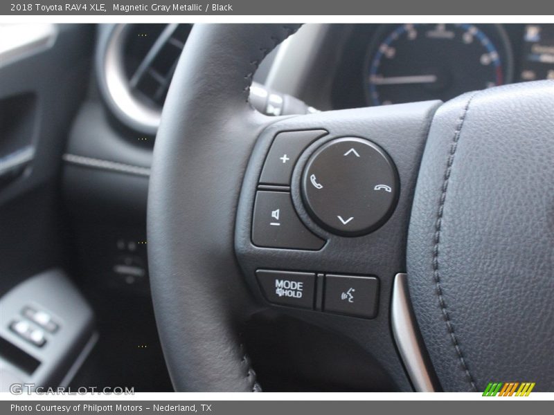 Magnetic Gray Metallic / Black 2018 Toyota RAV4 XLE
