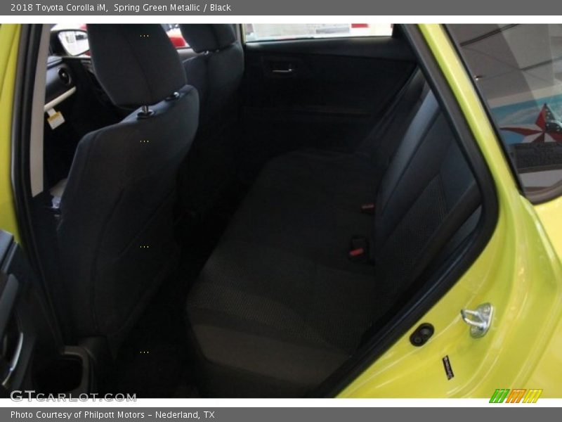 Spring Green Metallic / Black 2018 Toyota Corolla iM