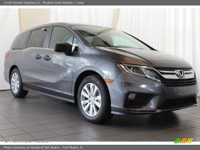 Modern Steel Metallic / Gray 2018 Honda Odyssey LX