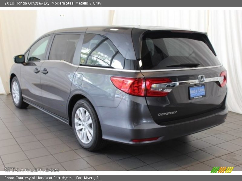 Modern Steel Metallic / Gray 2018 Honda Odyssey LX