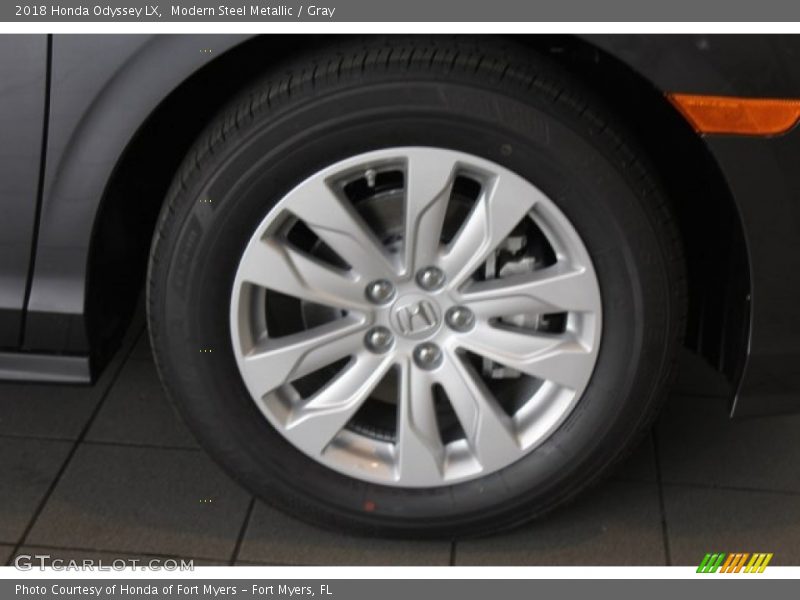 Modern Steel Metallic / Gray 2018 Honda Odyssey LX