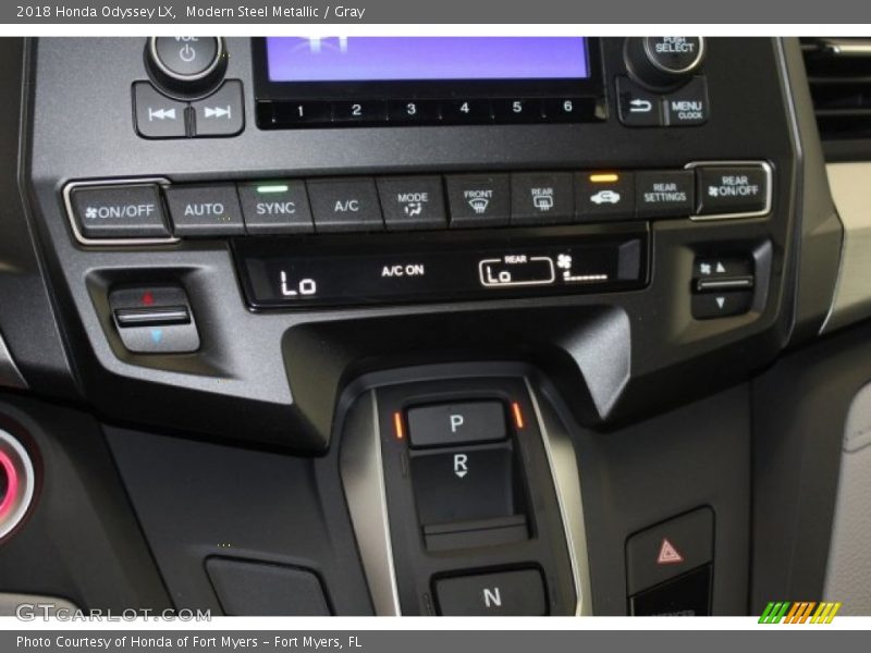 Modern Steel Metallic / Gray 2018 Honda Odyssey LX