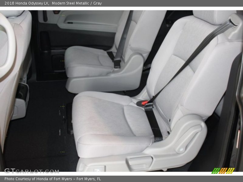 Modern Steel Metallic / Gray 2018 Honda Odyssey LX