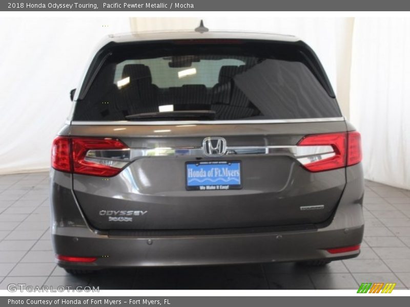 Pacific Pewter Metallic / Mocha 2018 Honda Odyssey Touring