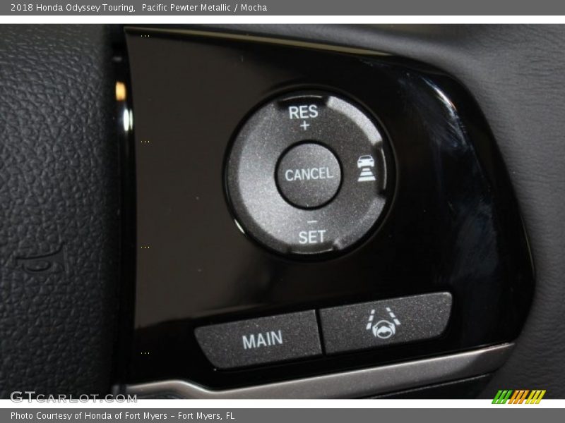 Pacific Pewter Metallic / Mocha 2018 Honda Odyssey Touring