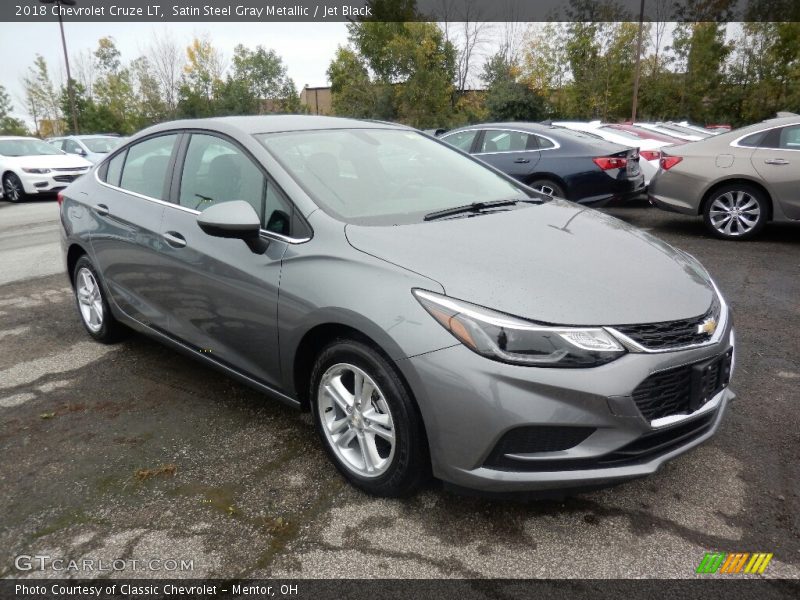 Satin Steel Gray Metallic / Jet Black 2018 Chevrolet Cruze LT
