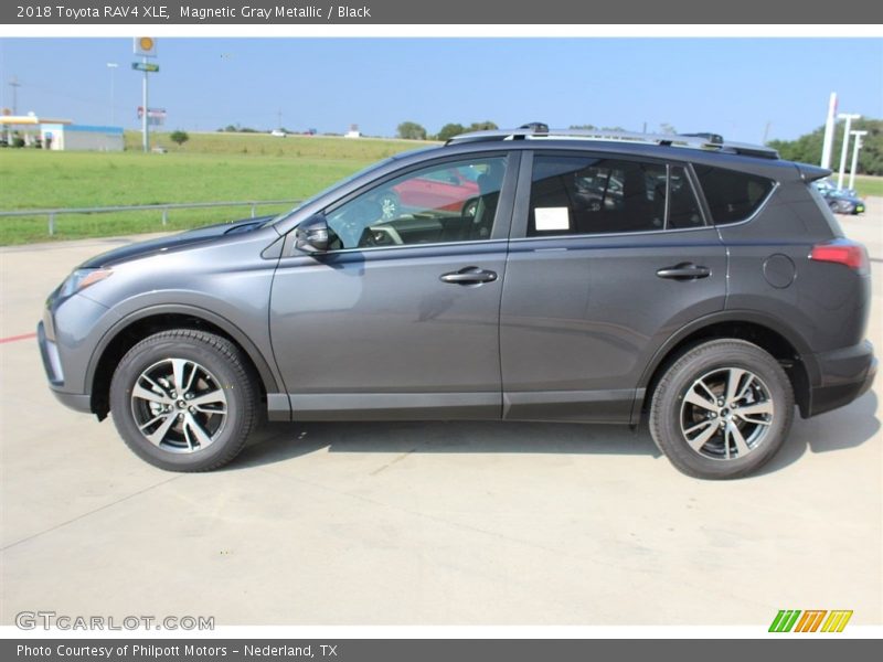Magnetic Gray Metallic / Black 2018 Toyota RAV4 XLE