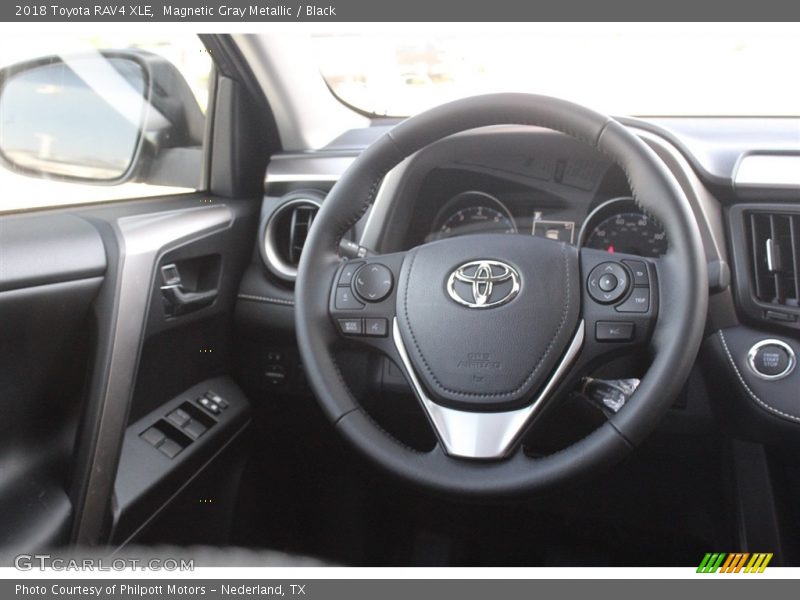 Magnetic Gray Metallic / Black 2018 Toyota RAV4 XLE