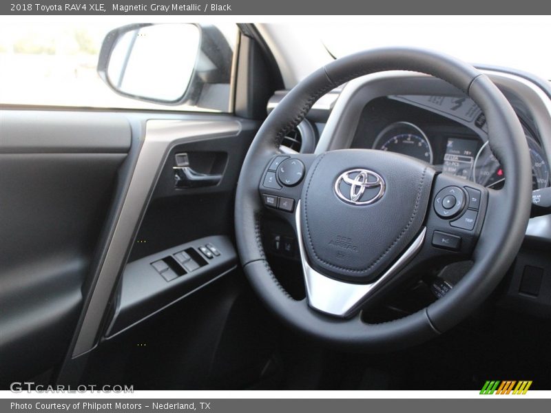Magnetic Gray Metallic / Black 2018 Toyota RAV4 XLE