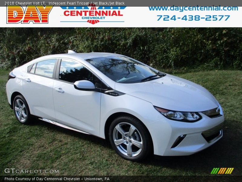 Iridescent Pearl Tricoat / Jet Black/Jet Black 2018 Chevrolet Volt LT