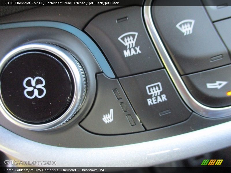 Controls of 2018 Volt LT